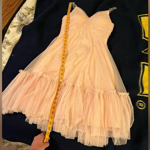 Soft Pink Rhinestone & Polka Dot Formal Homecoming Dress Size Small - Picture 9 of 9